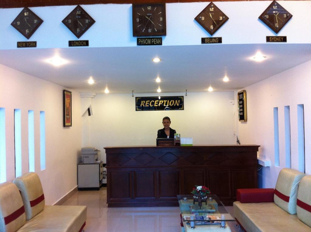 Trasak Pa-Em Hotel & Restaurant Phnom Penh Interior foto